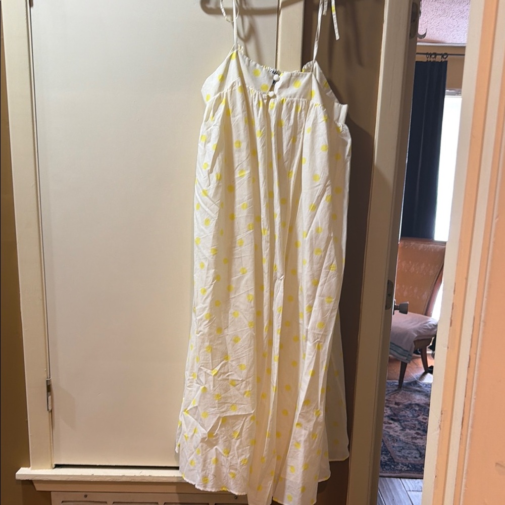 Whit Two Cream Dress With Yellow Polka Dots And Ruffle Neckline